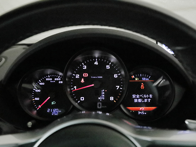 PORSCHE 718 Cayman
